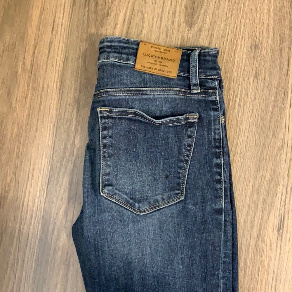 Lucky Brand jeans size 27/4